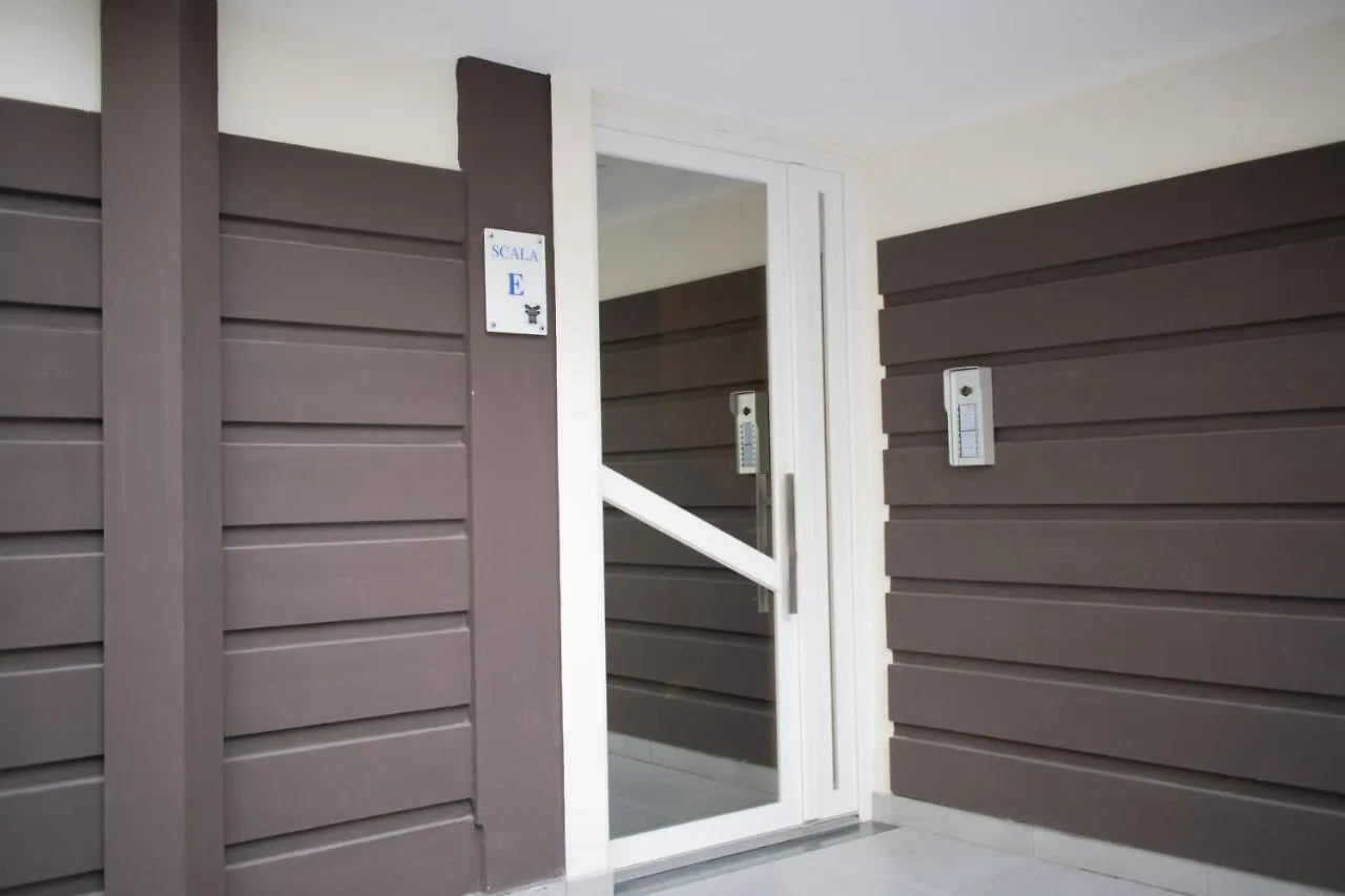 E-Twelve Apartment Naples
