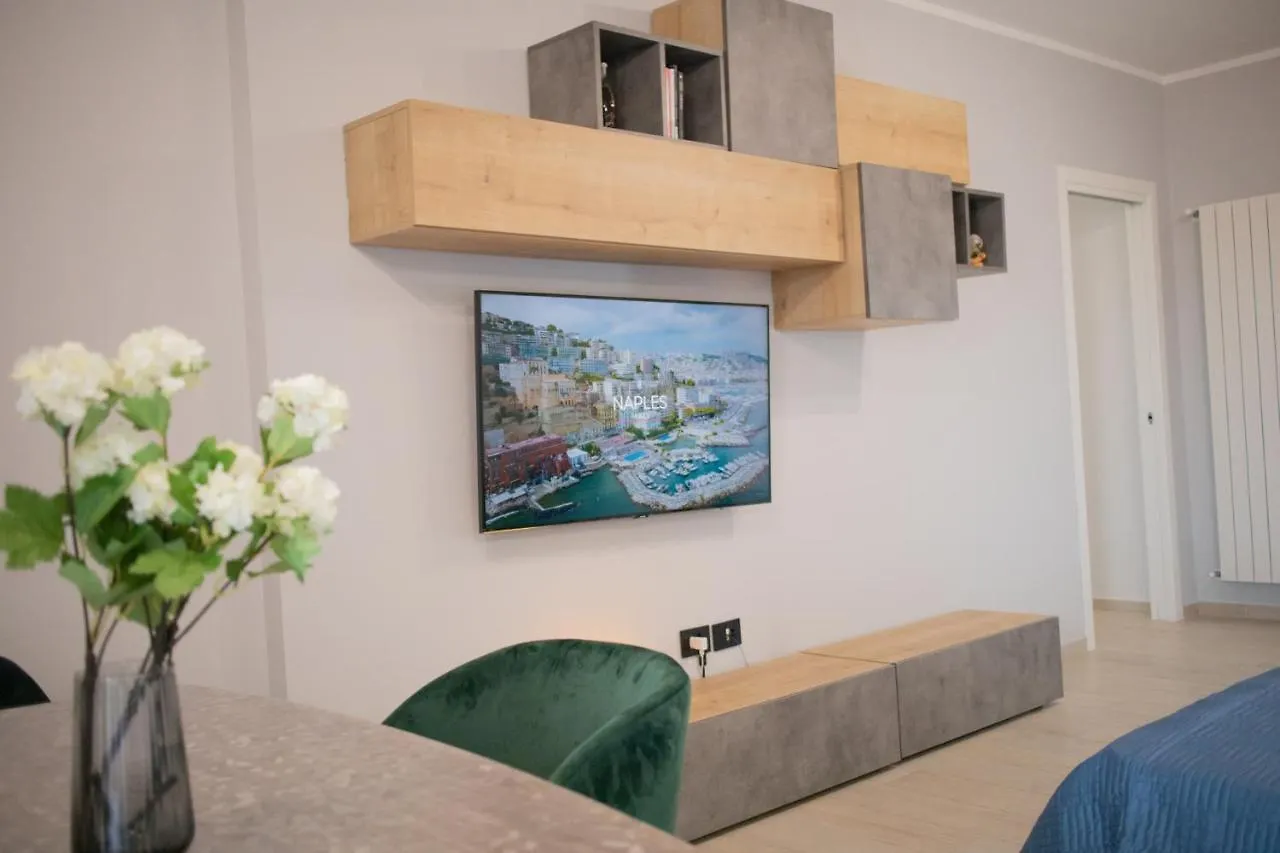 E-Twelve Apartment Naples 0*,