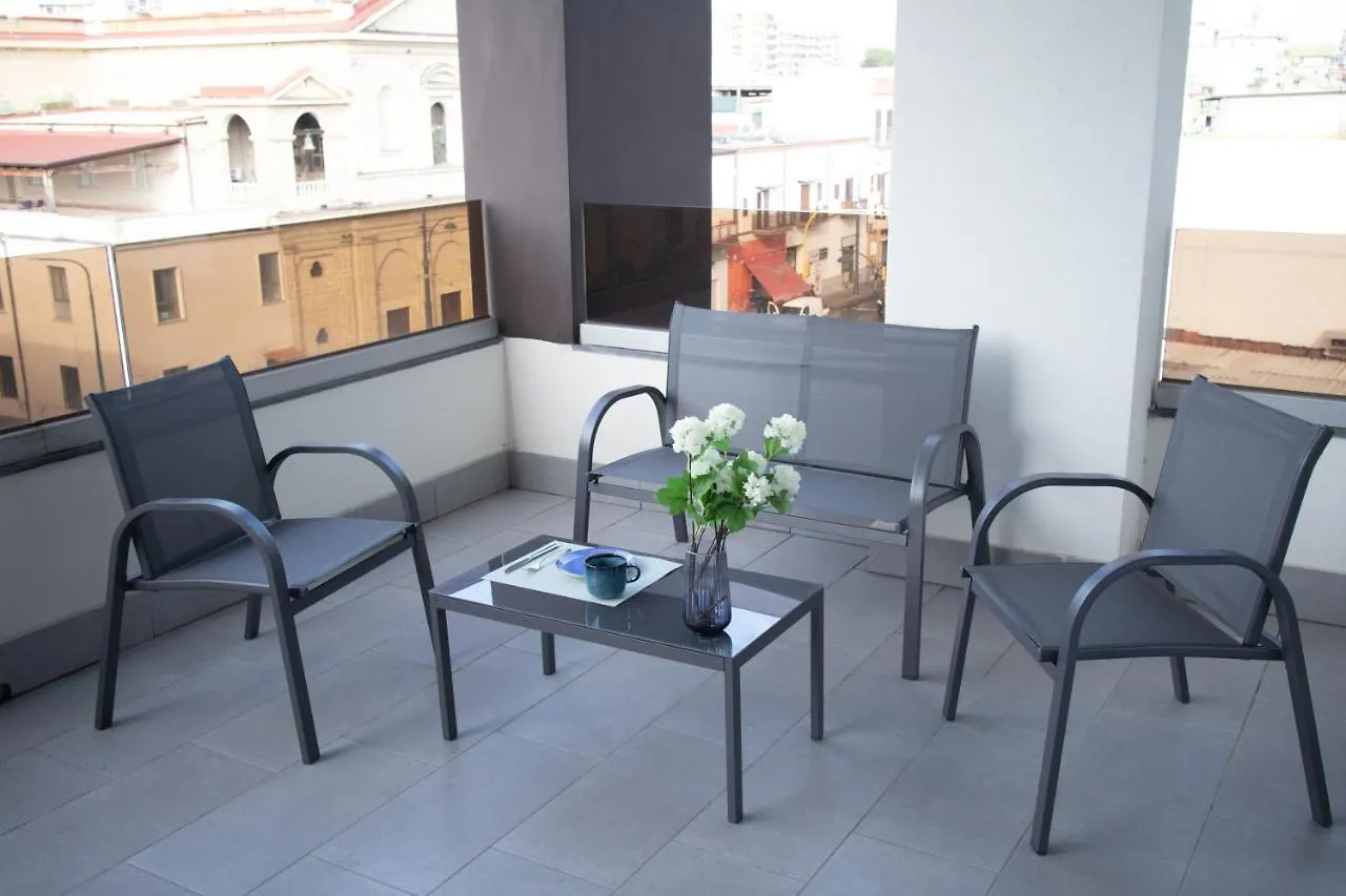 E-Twelve Apartment Naples Italy
