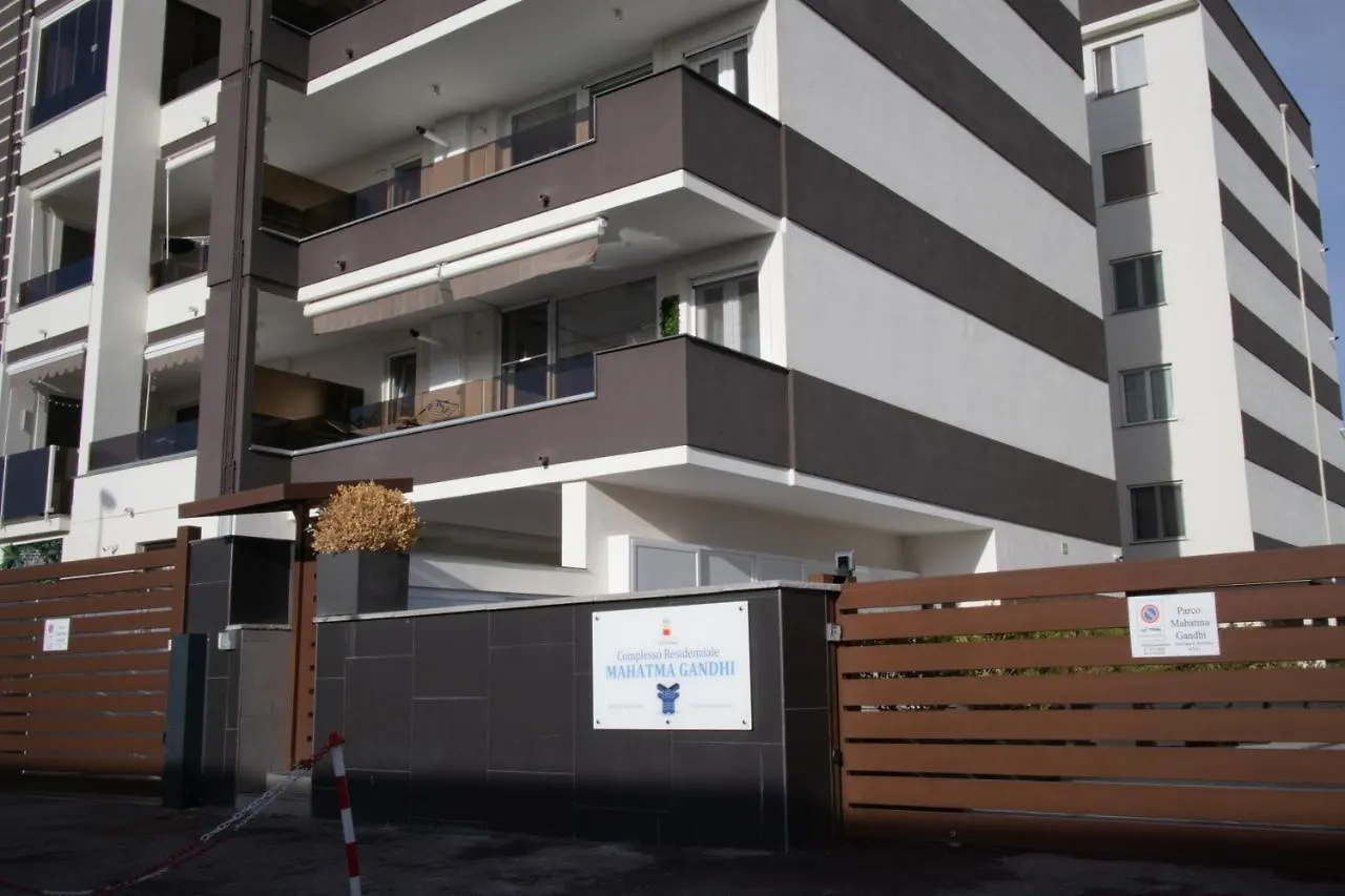 E-Twelve Apartment Naples 0*,  Italy