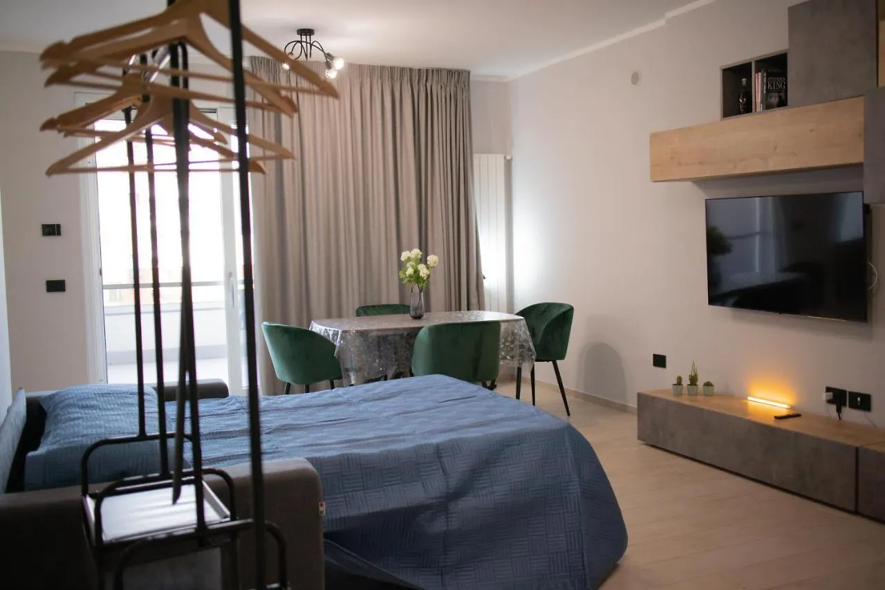 E-Twelve Apartment Naples Italy